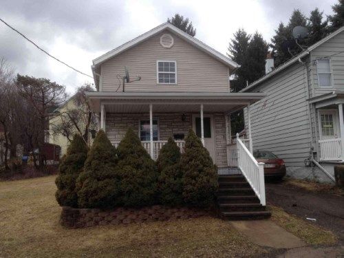 227 South Valley Ave, Olyphant, PA 18447