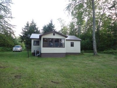 7046 W Smith Lake Rd, Manistique, MI 49854