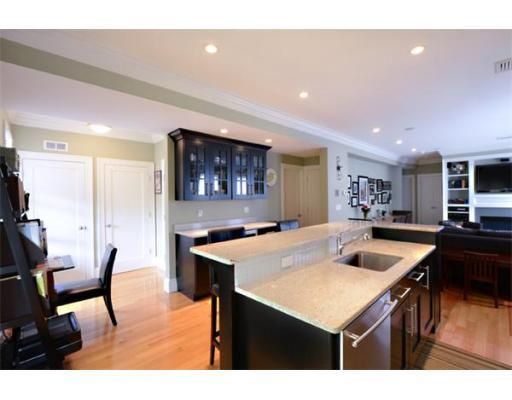 8 Covington Street #2, Boston, MA 02127