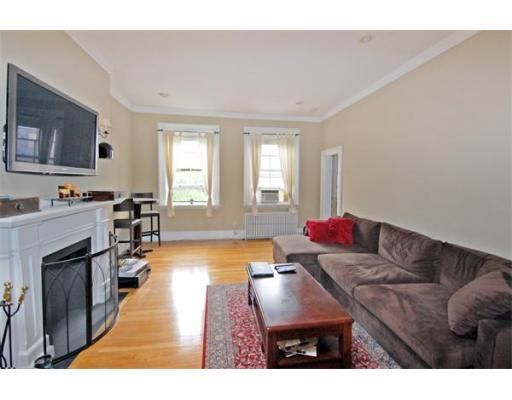 123 Marlborough Street #4B, Boston, MA 02116