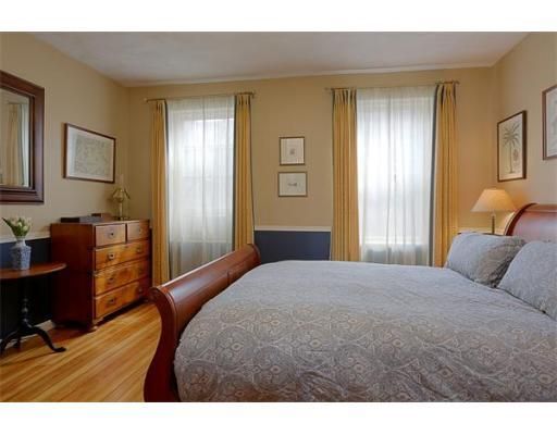 58 Myrtle #5, Boston, MA 02114