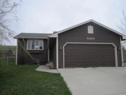 4303 Paddock Ct, Rapid City, SD 57701