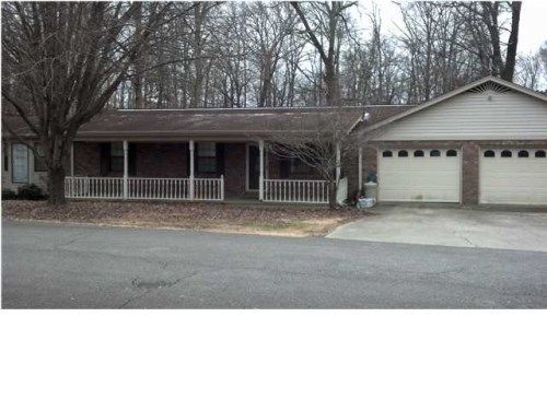 320 Almond St, Florence, AL 35633