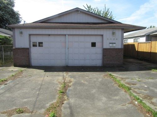 8024 SE Gladstone Street, Portland, OR 97206