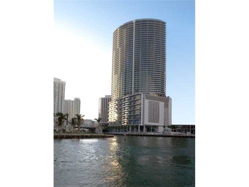 200 Biscayne Blvd Way # 3814, Miami, FL 33131