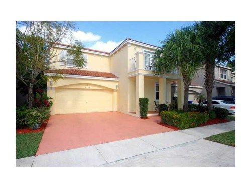 5116 SW 155 AV, Hollywood, FL 33027