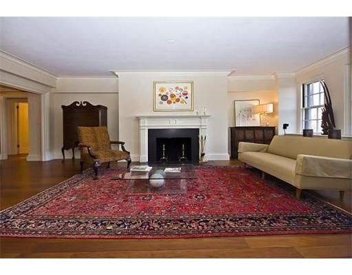 250 Beacon St #6, Boston, MA 02116