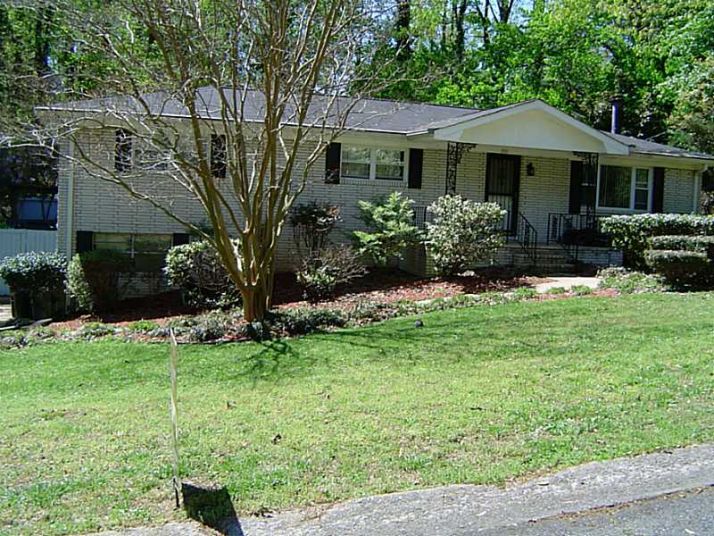 391 Donfred Drive Sw, Mableton, GA 30126