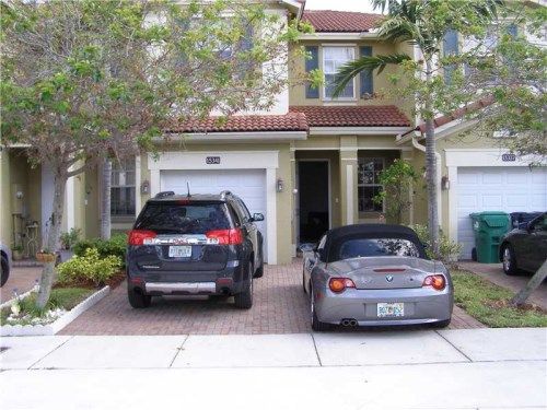 15341 SW 119 LN # 15341, Miami, FL 33196