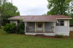 147 Southwest Trl, Malvern, AR 72104