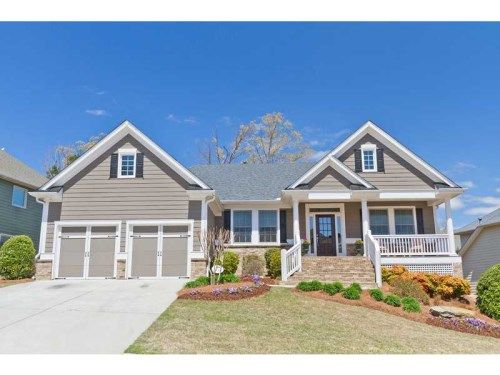 7474 Regatta Way, Flowery Branch, GA 30542