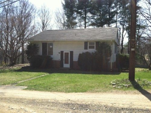 83 Builtwell Avenue, Schuylkill Haven, PA 17972