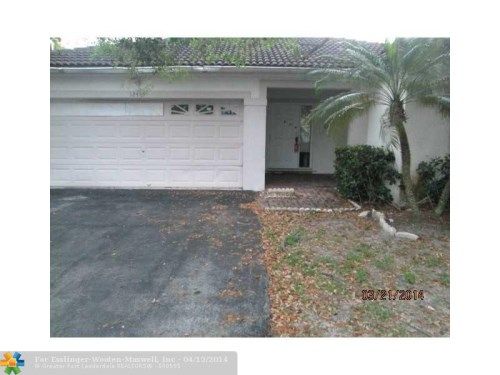 12455 NW 10TH CT, Fort Lauderdale, FL 33323