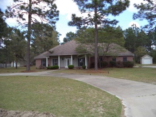 80 Cody Dr, Jesup, GA 31545