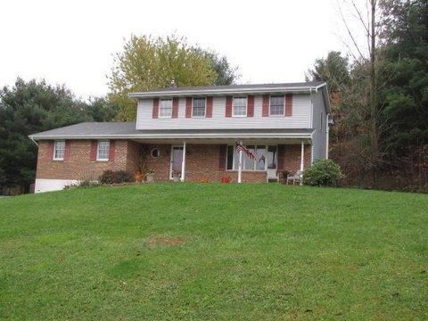 250 W BETHESDA CHURCH ROAD, Holtwood, PA 17532