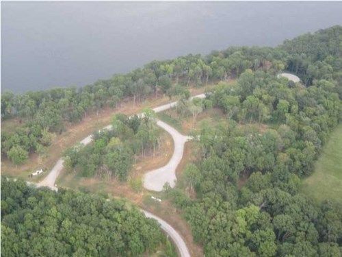 16 BLUE HERON COVE, Muscle Shoals, AL 35661