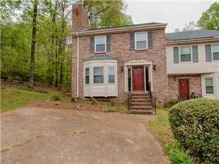 209 Hillsboro Cr, Florence, AL 35630