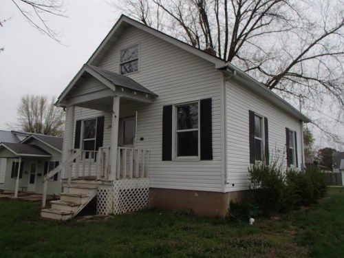 902 Springfield Rd, Owensville, MO 65066