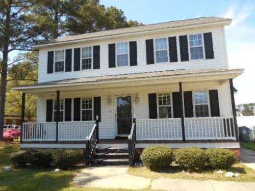 11 Boardwalk Ave, Benson, NC 27504