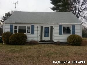 34 Beverly Cir, Greenville, RI 02828