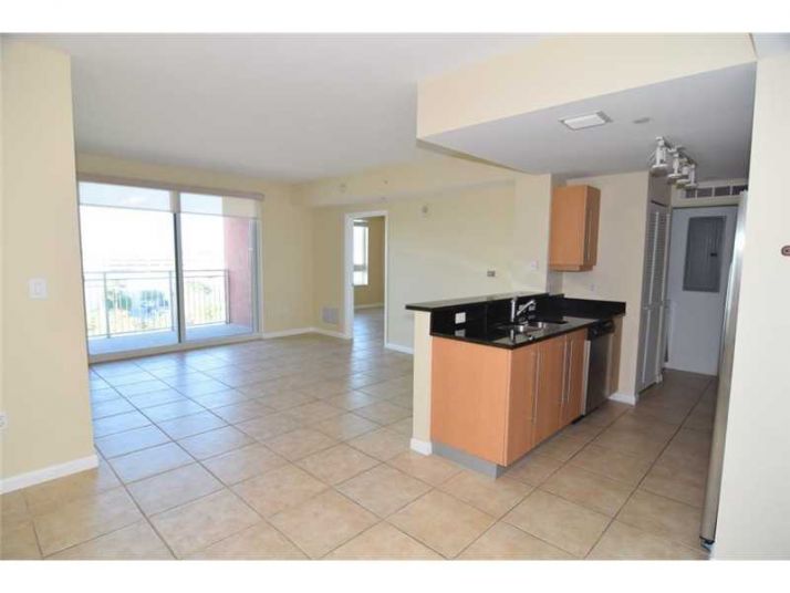 7355 SW 89 ST # 611, Miami, FL 33156