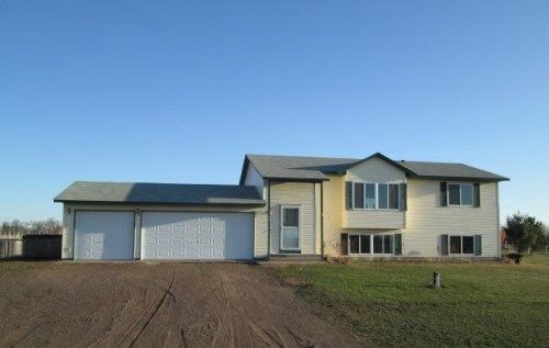 3438 339th Ave NE, Cambridge, MN 55008