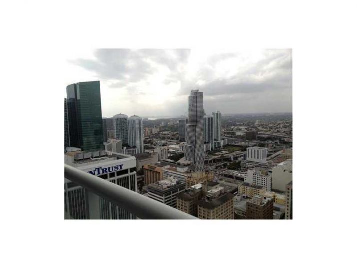 50 BISCAYNE BL # 4701, Miami, FL 33131