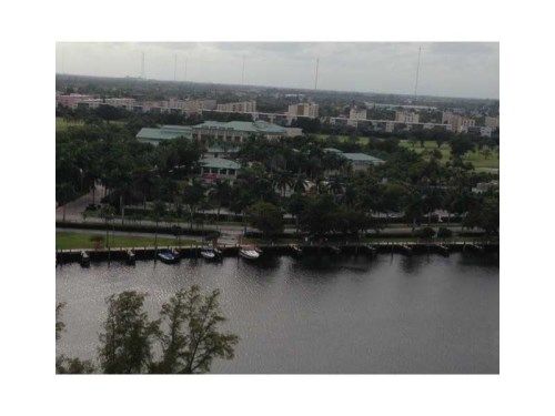 500 THREE ISLANDS BL # 1212, Hallandale, FL 33009