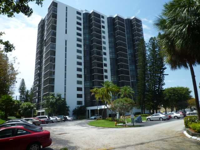 20100 W COUNTRY CLUB DR # 1602, Miami, FL 33180