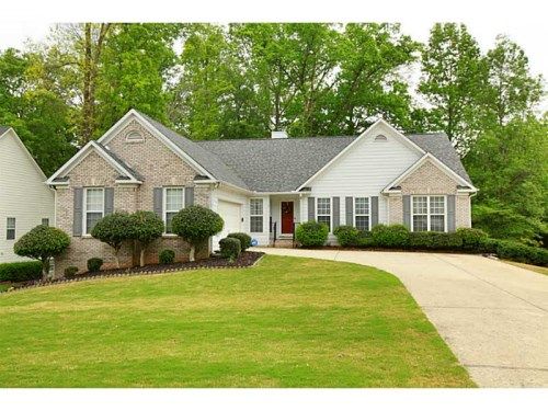 5765 Newberry Point Drive, Flowery Branch, GA 30542