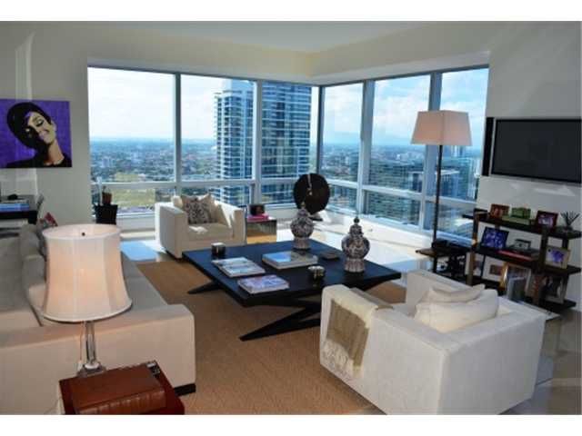 1425 BRICKELL AV # 45C, Miami, FL 33131