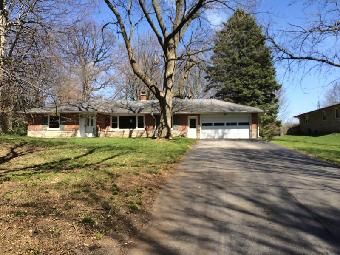 1324 N Nursery Rd, Anderson, IN 46012