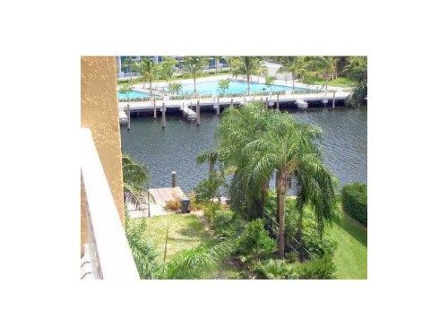 3001 NE 185 ST # 221, Miami, FL 33180