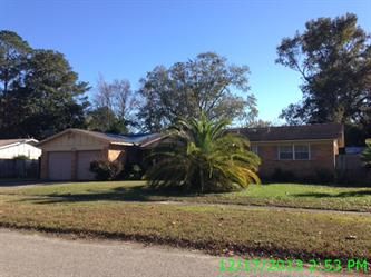 1074  Grove Park Ln, Orange Park, FL 32073