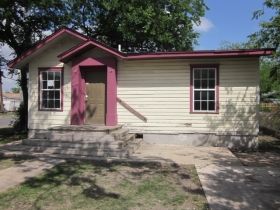 502 Glendale Avenue, San Antonio, TX 78237