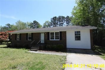 727     James Pait Road, Bladenboro, NC 28320