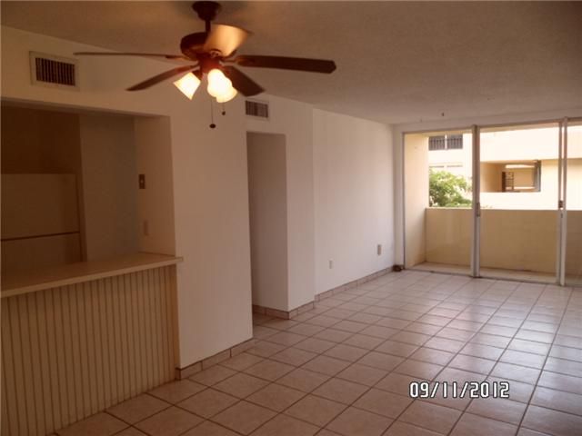 816 NW 87 AV # 402, Miami, FL 33172