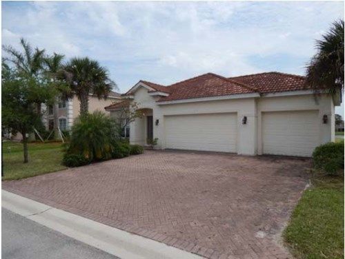 13501 Little Gem Cir, Fort Myers, FL 33913