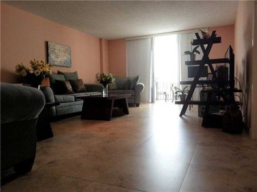 3800 S OCEAN DR # 903, Hallandale, FL 33009