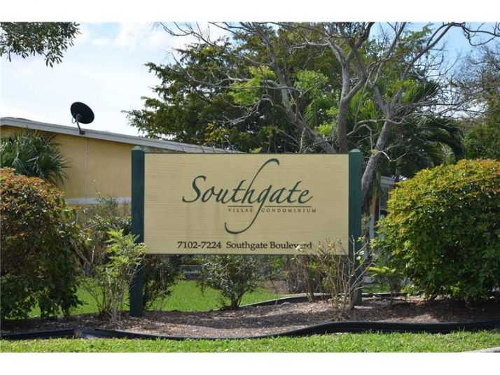 7166 SOUTHGATE BL # 7166, Fort Lauderdale, FL 33321