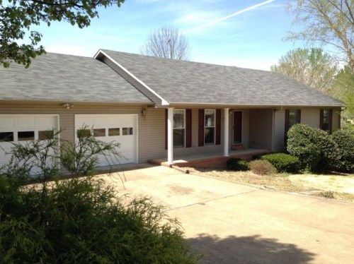 314 Post Oak Dr, Paris, TN 38242