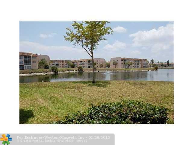 8000 SUNRISE LAKES DR # 302, Fort Lauderdale, FL 33322