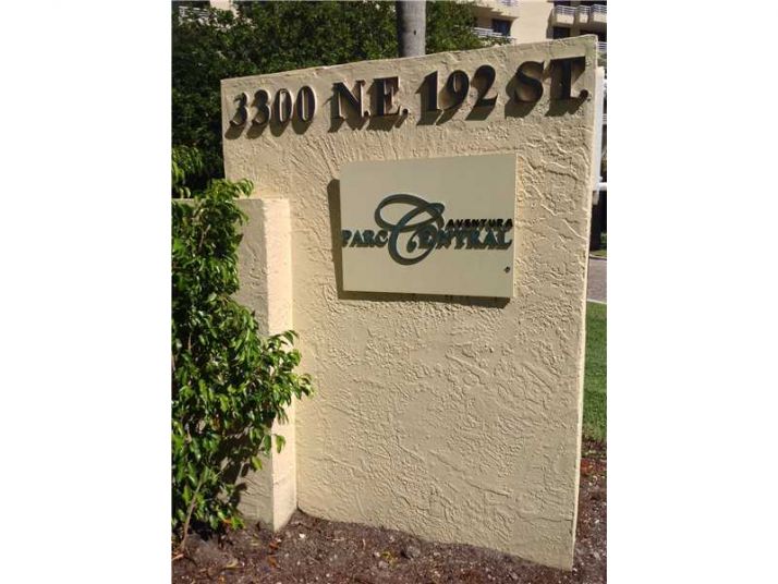 3300 NE 192 ST # 1218, Miami, FL 33180