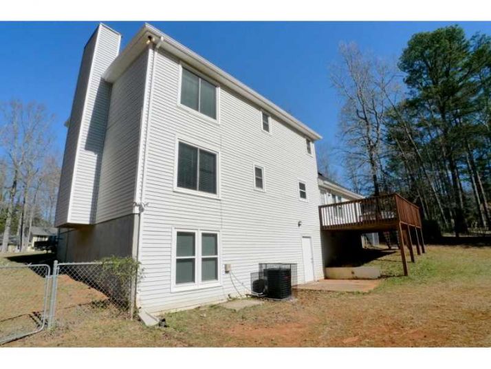 514 Windsor Court, Lawrenceville, GA 30046