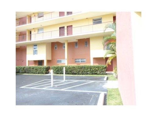 8775 PARK BL # 318, Miami, FL 33172