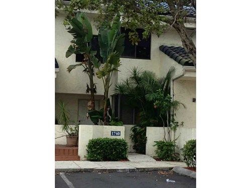 1740 NW 81 WY # 1740, Fort Lauderdale, FL 33322