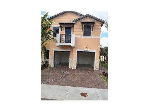 5990 NW 104 CT # 5990, Miami, FL 33178