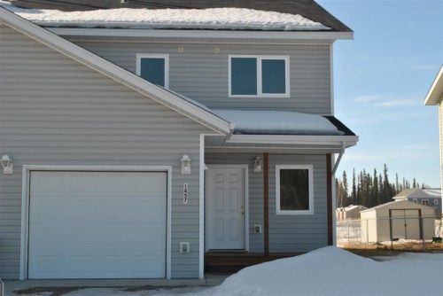 1457 Joyce Dr, Fairbanks, AK 99701