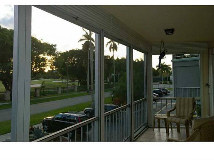 400 DIPLOMAT PW # 209, Hallandale, FL 33009