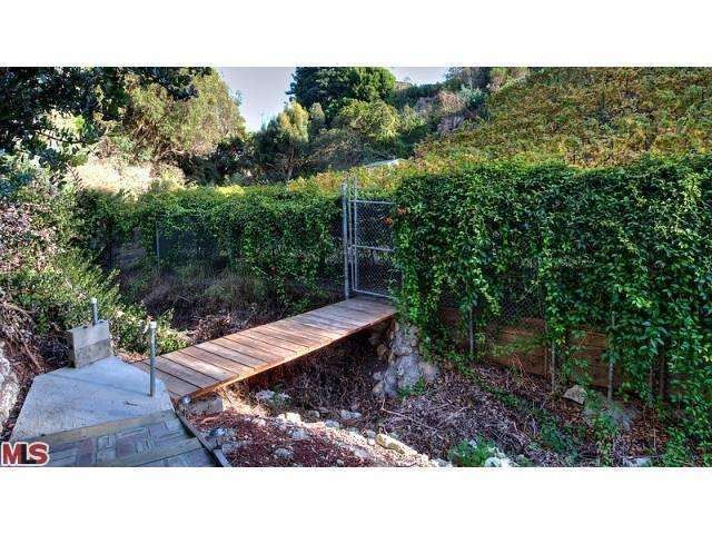 28724 Grayfox St, Malibu, CA 90265